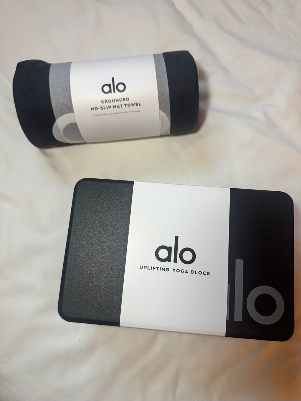 Alo Yoga Block & Non Slip Mat Towel